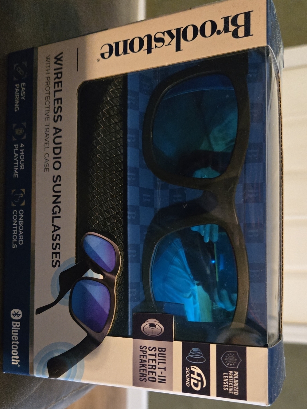 Brookstone Wireless Audio Sunglasses NEW IIN BOX